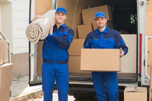 Commercial packing and unpacking assistance for offices in Greenwich