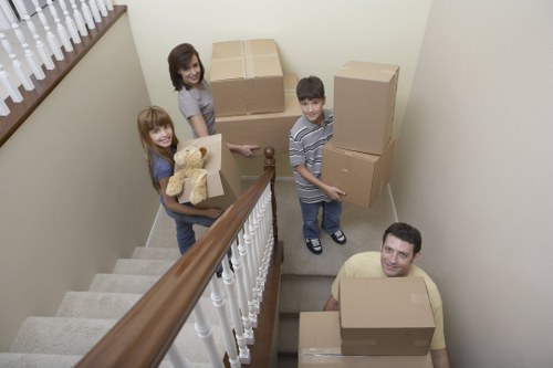 Flexible man and van moving support in Greenwich